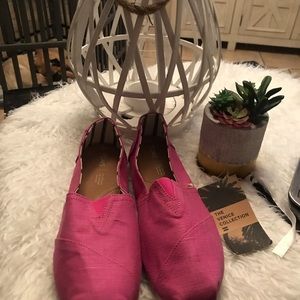 Toms original classic size 12